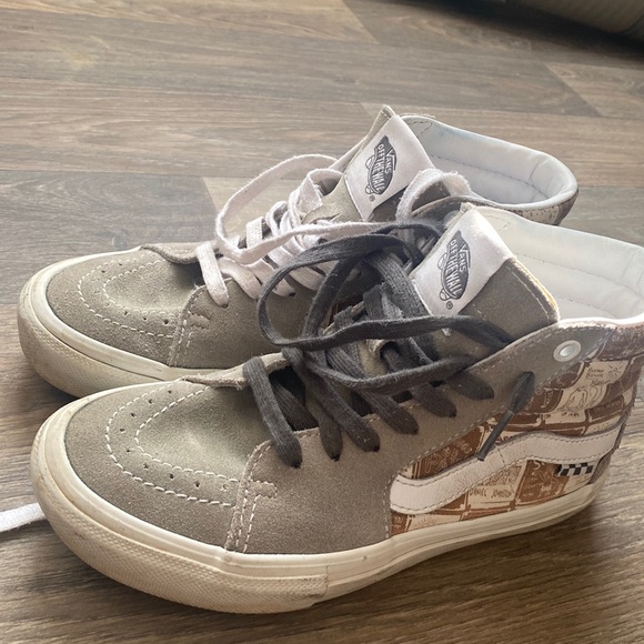 Vans  women size 7 - Picture 1 of 6